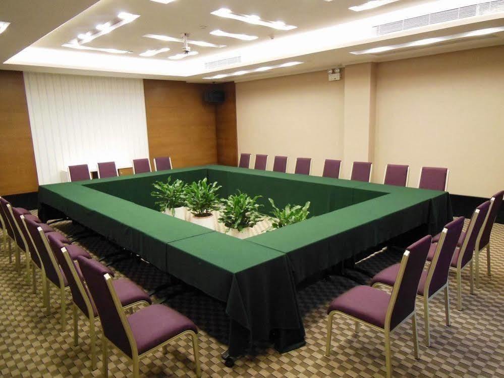 Fuhua Hotel Zhongshan  Exterior photo